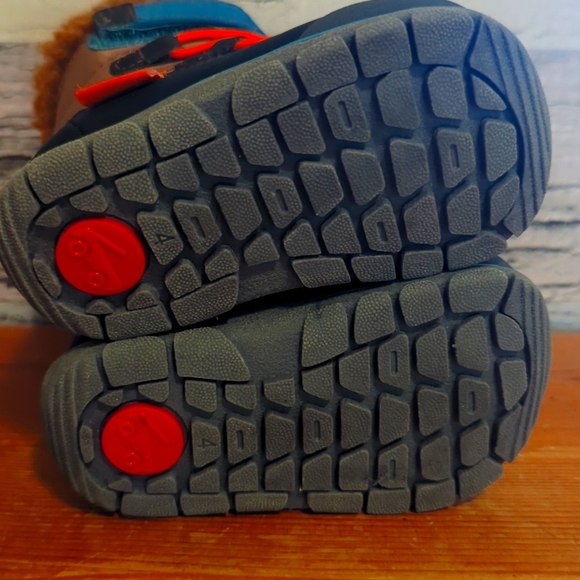 See kai run waterproof insulated toddler boots - Picture 5 of 6